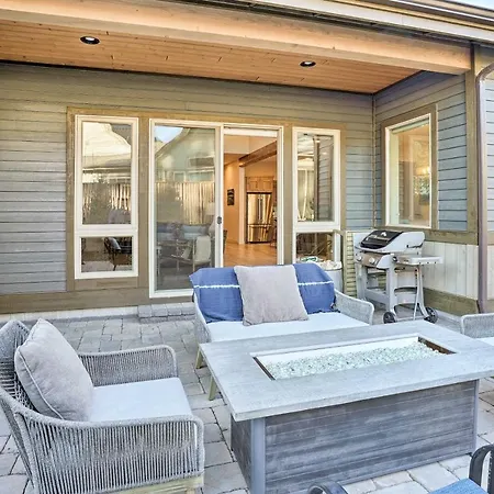 Villa Luxury Mt Bachelor Retreat With Hot Tub And Patio